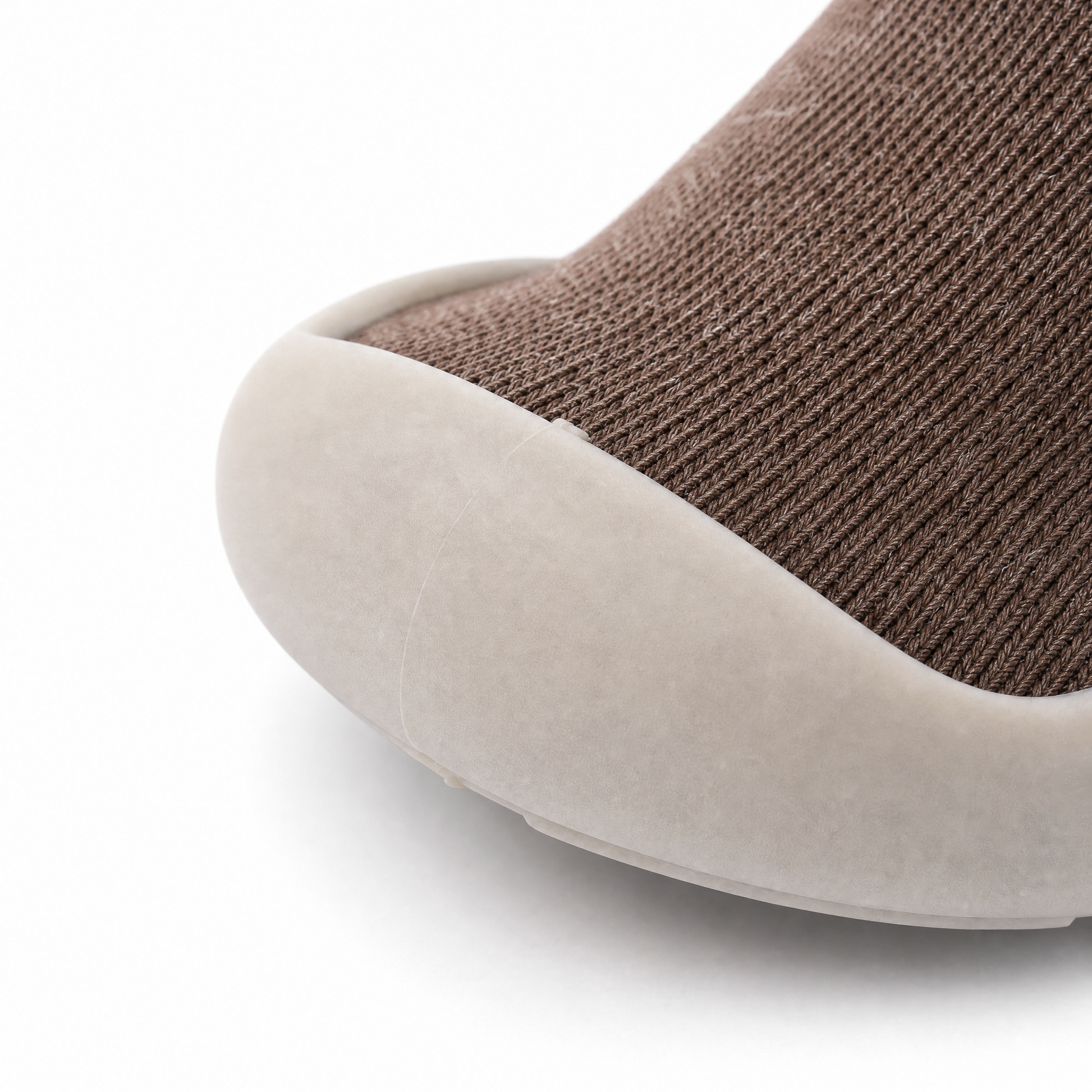 Zoom semelle antidérapante chaussures-chaussettes bébé girafe - protection orteils