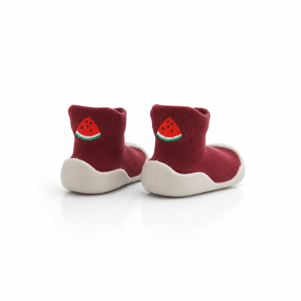 Chaussures-chaussettes bébé pastèque bordeaux - semelle antidérapante premiers pas